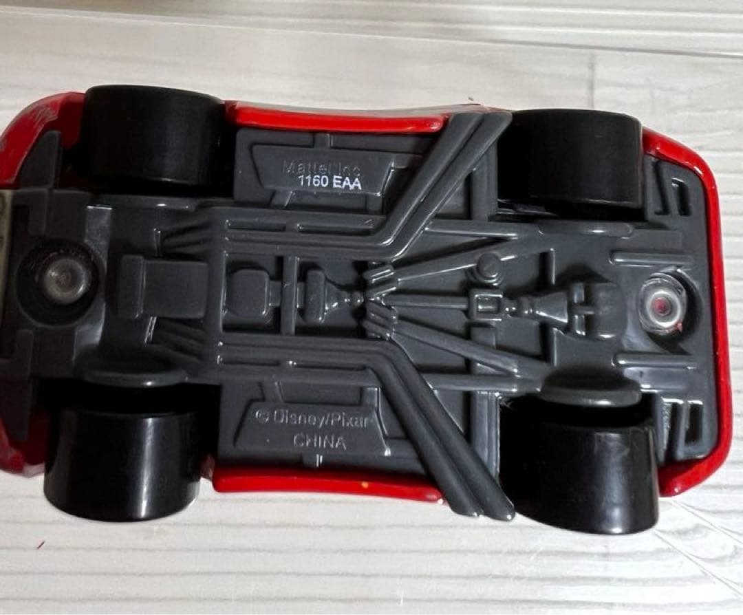 カーズ、マテル、ショベル　マックィーン