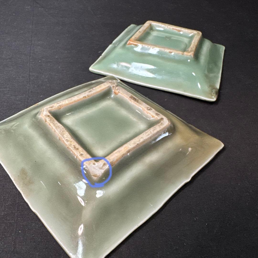 G26 送料無料　三田青磁　鹿の図　角皿　2枚　古美術　和骨董