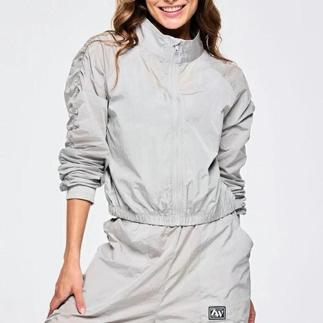 2025　新作　正規品　着用1回　ZUMBA/ズンバ　ジャケット　ブルゾン