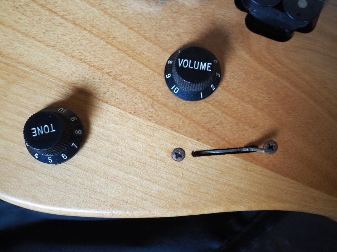 YAMAHA　ヤマハ YGX 121D　 エレキギター　専用袋付き　音は出ました