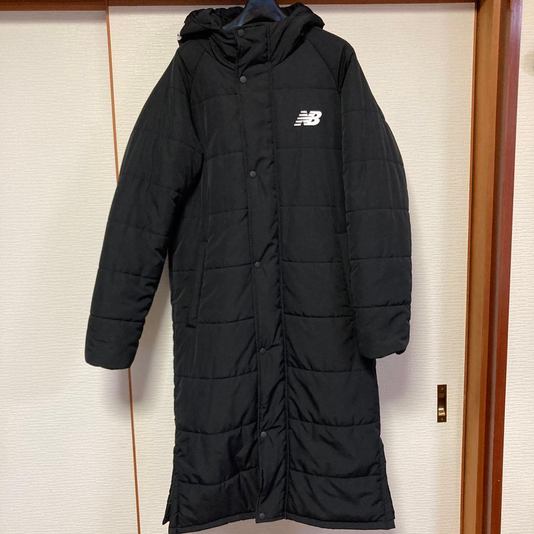 ニューバランス　ブラック ベンチコート　Mサイズ　帽子　ロゴ　防寒着