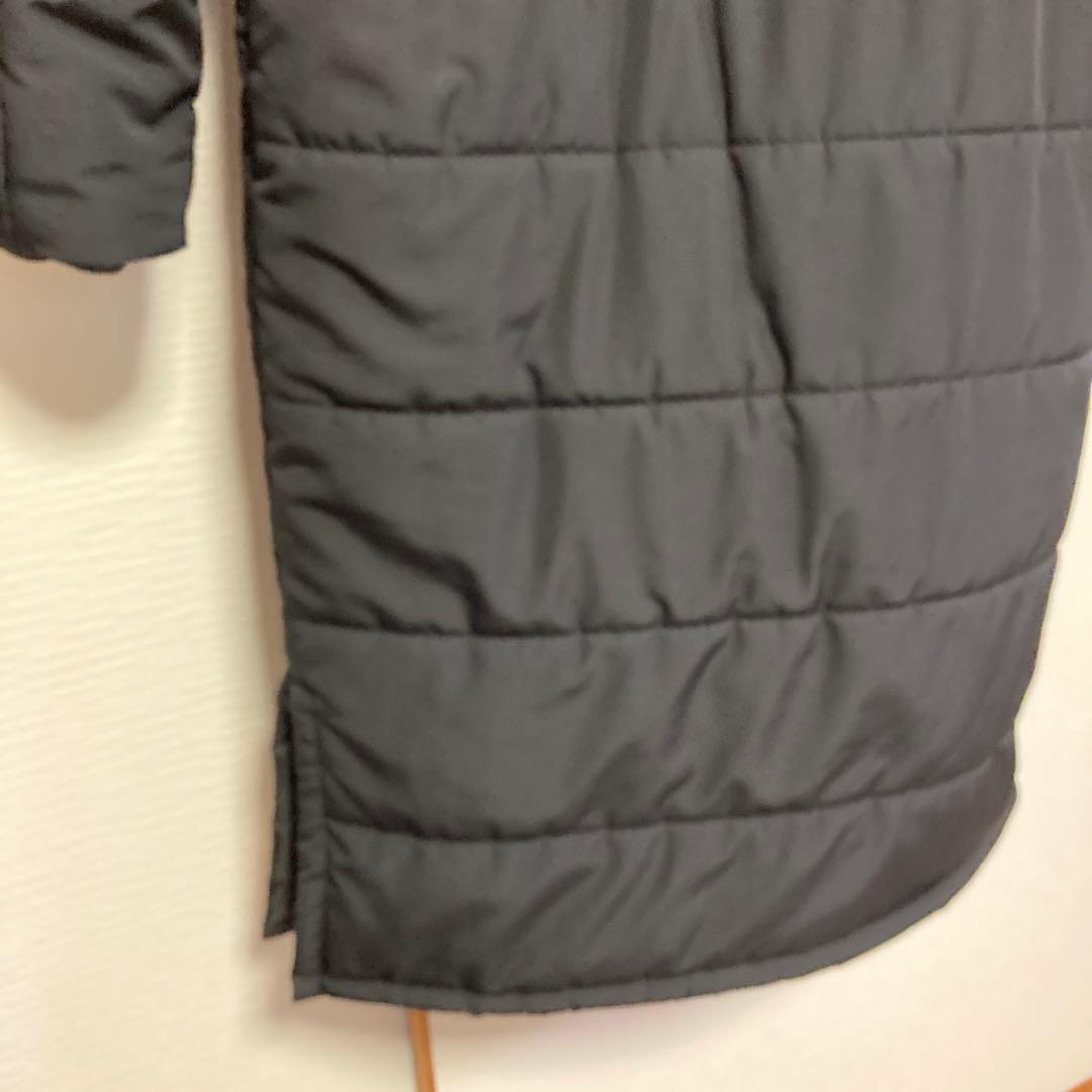 ニューバランス　ブラック ベンチコート　Mサイズ　帽子　ロゴ　防寒着