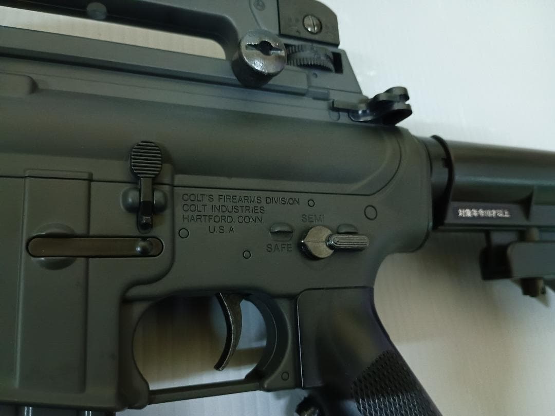 東京マルイ M4A1 コルトカービン 電動ガン Boys 10才以上　03