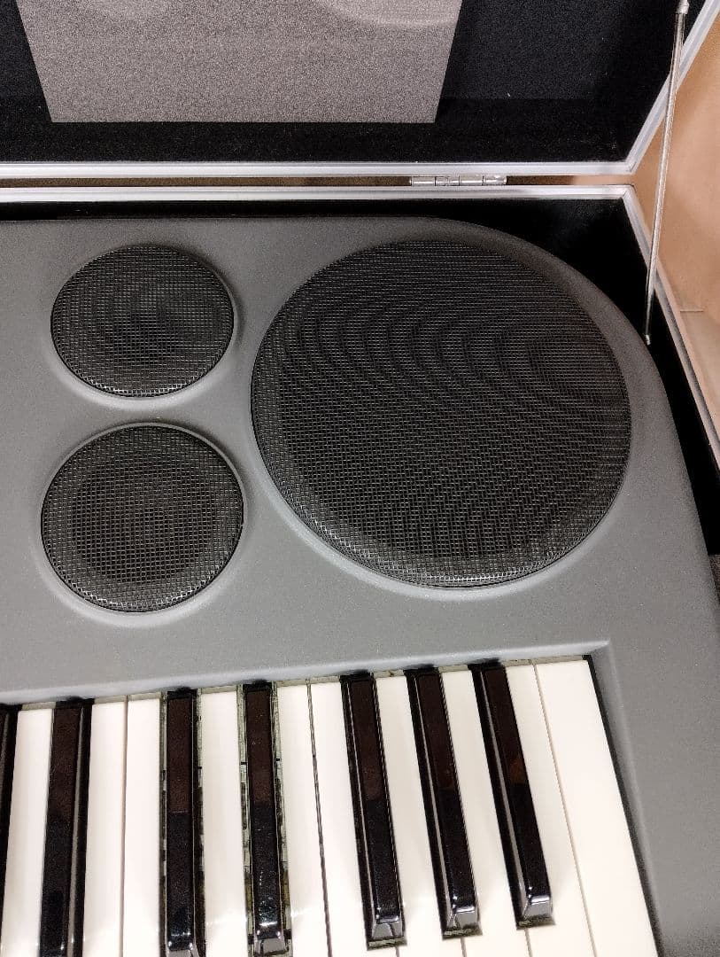 YAMAHA シンセサイザー EOS B200 ハードケース付き