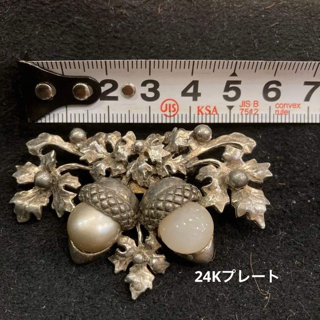 Paul Sargent 24Kプレート　どんぐりのブローチ