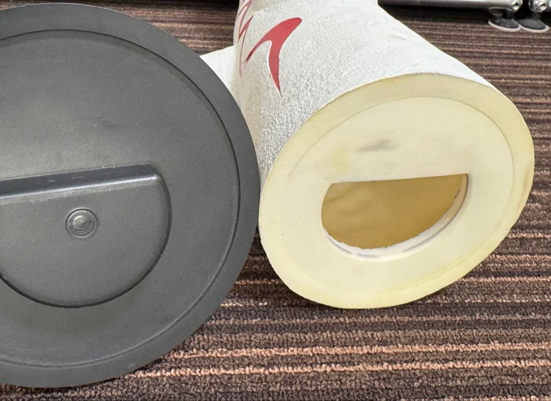 太陽の塔1/144スケール、塗装済完成モデル、岡本太郎、海洋堂フィギュア、箱付き