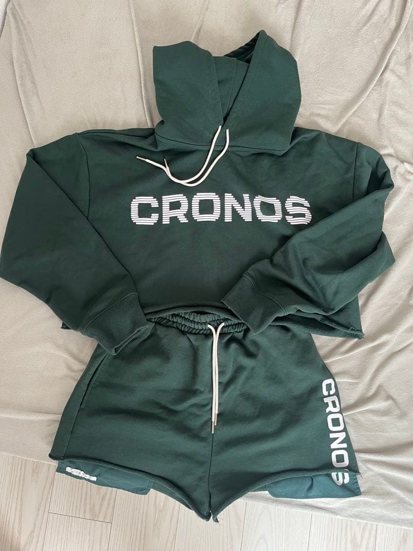CRONOS ダークグリーン フーディー＆ショートパンツセット L