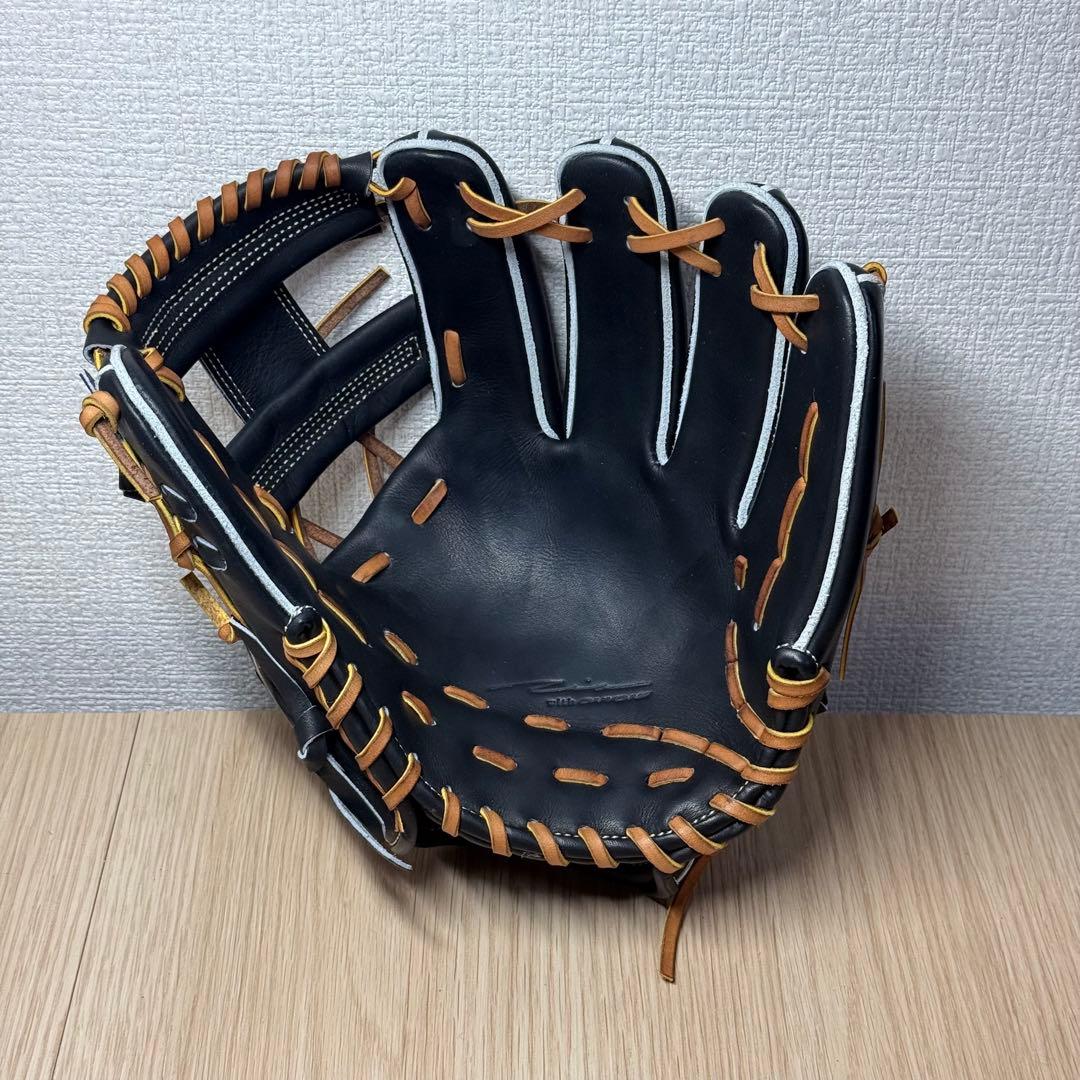 新品 IPセレクト 硬式 内野手用 型付け/紐交換可能