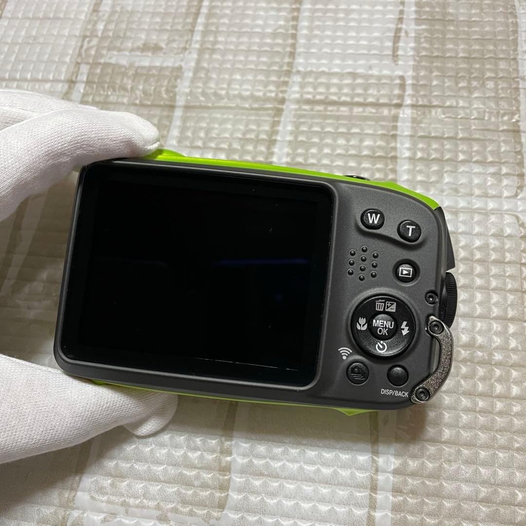 FINEPIX XP120 防水デジタルカメラ　ライム