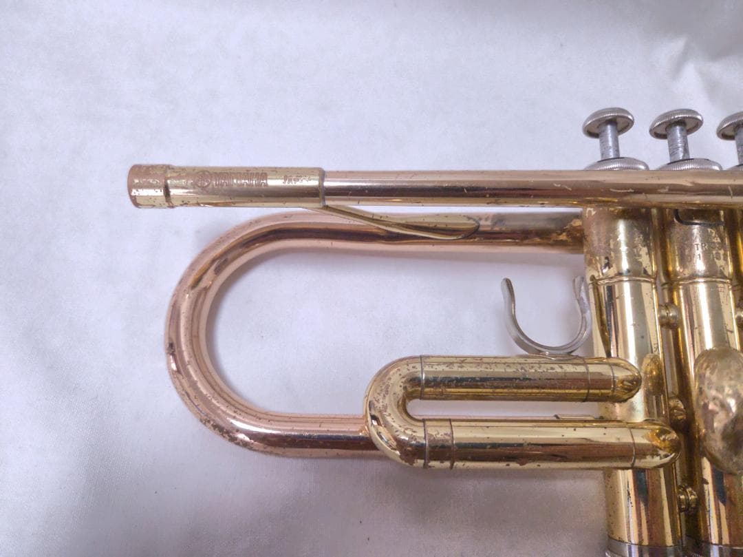 YAMAHA YTR-3320 トランペット 中級モデル 赤ベル #3042C