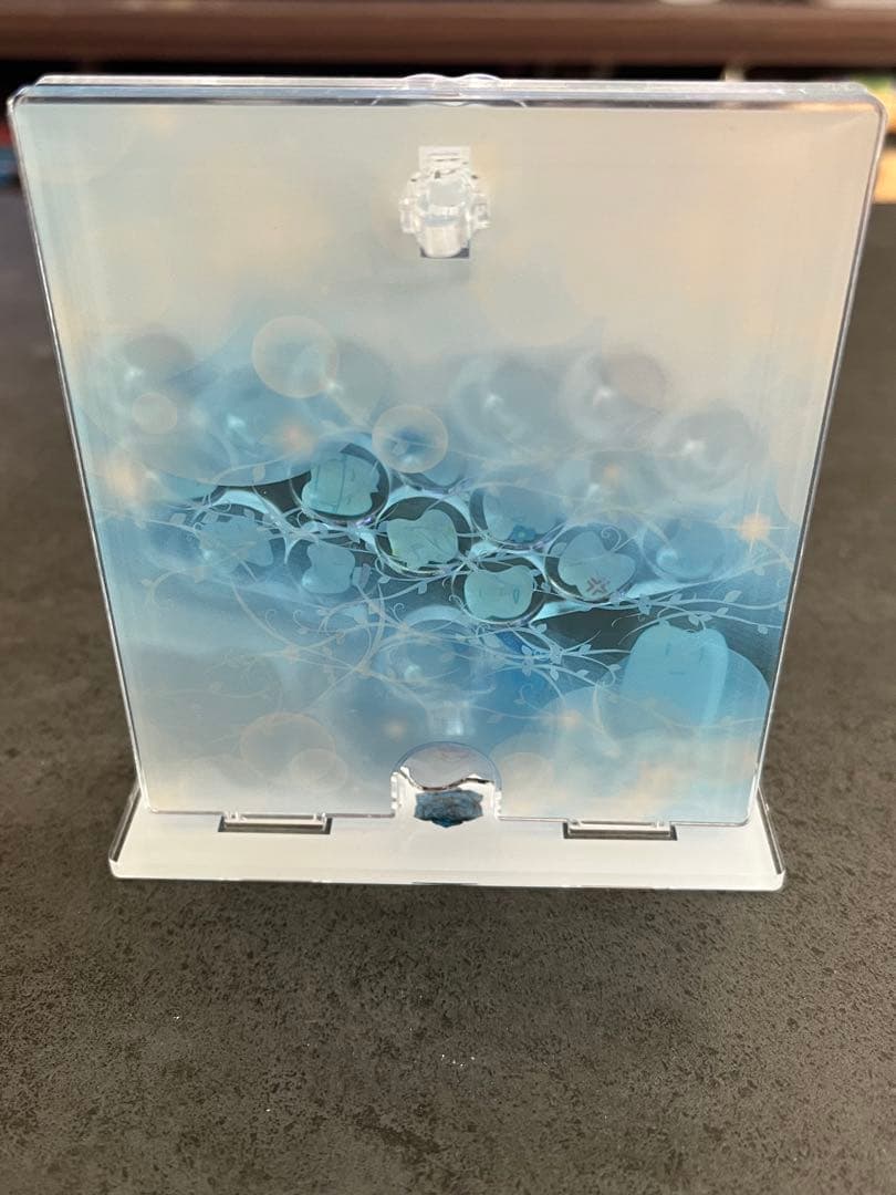 Ado はのガチャガチャです。アクリルガチャスタンド