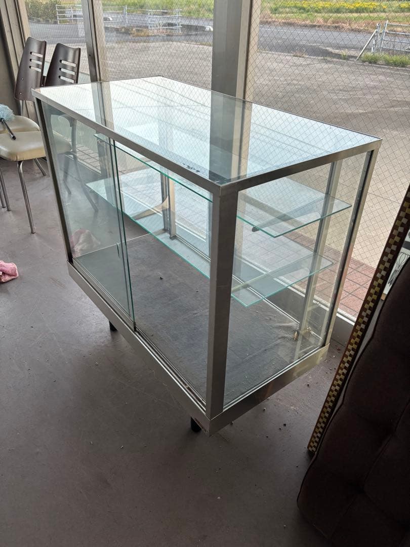 ショーケース　ガラス　棚　ラック　飾り台　昭和レトロ　店舗什器　陳列棚