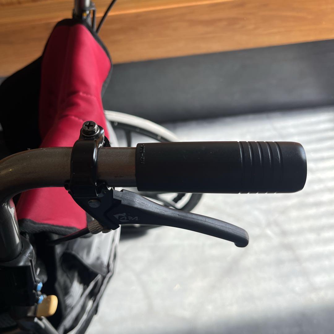 Gra-Fit グラフイット　自走式　車椅子　日進医療器