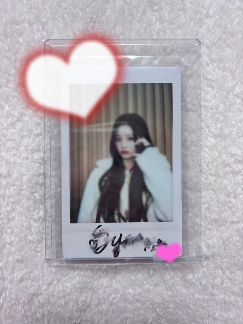 NMIXXソリュン直筆サイン入りポラロイド