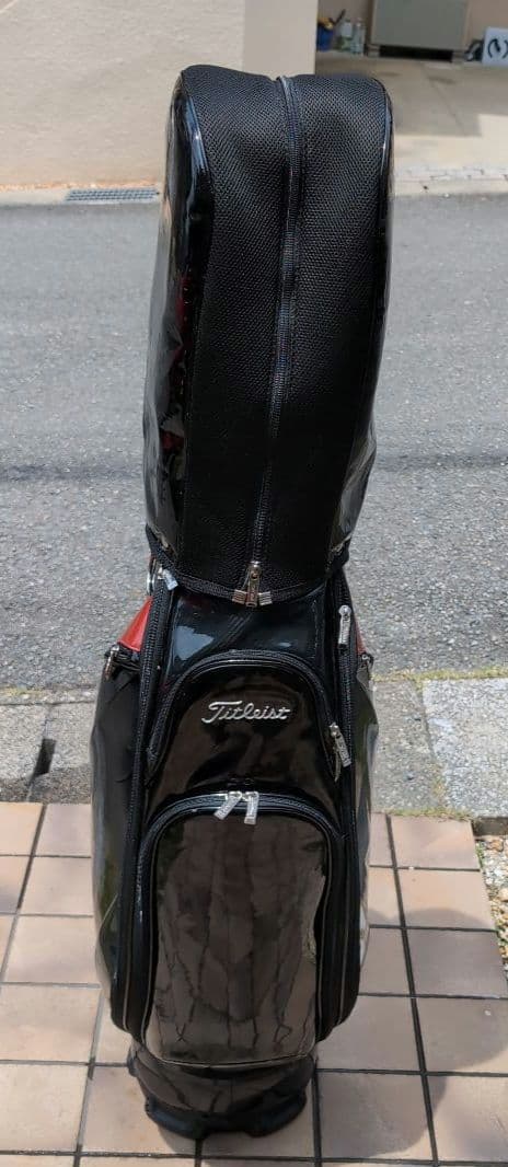 タイトリスト　キャディバッグ　エナメル