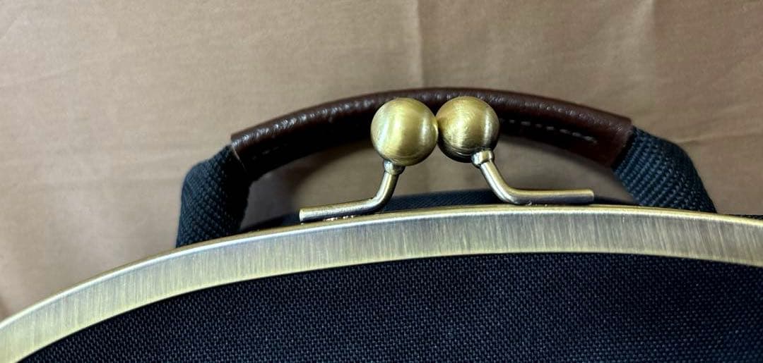 AYANOKOJI がま口ポシェット型ボディバッグ ブラック ショルダー