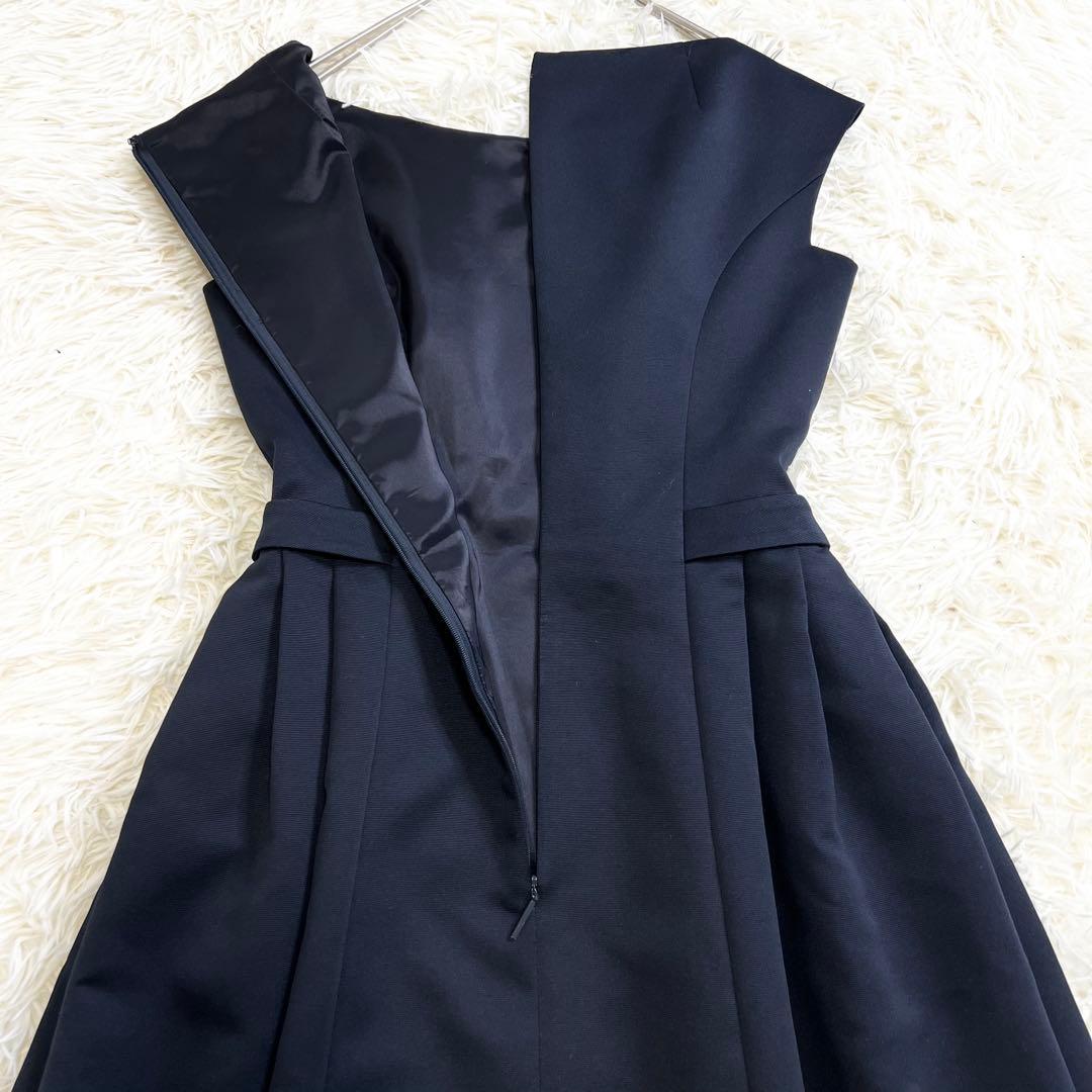 極美品✨ルネ ひざ丈ワンピース サイドタック フレア 花柄ボタン ノースリーブ