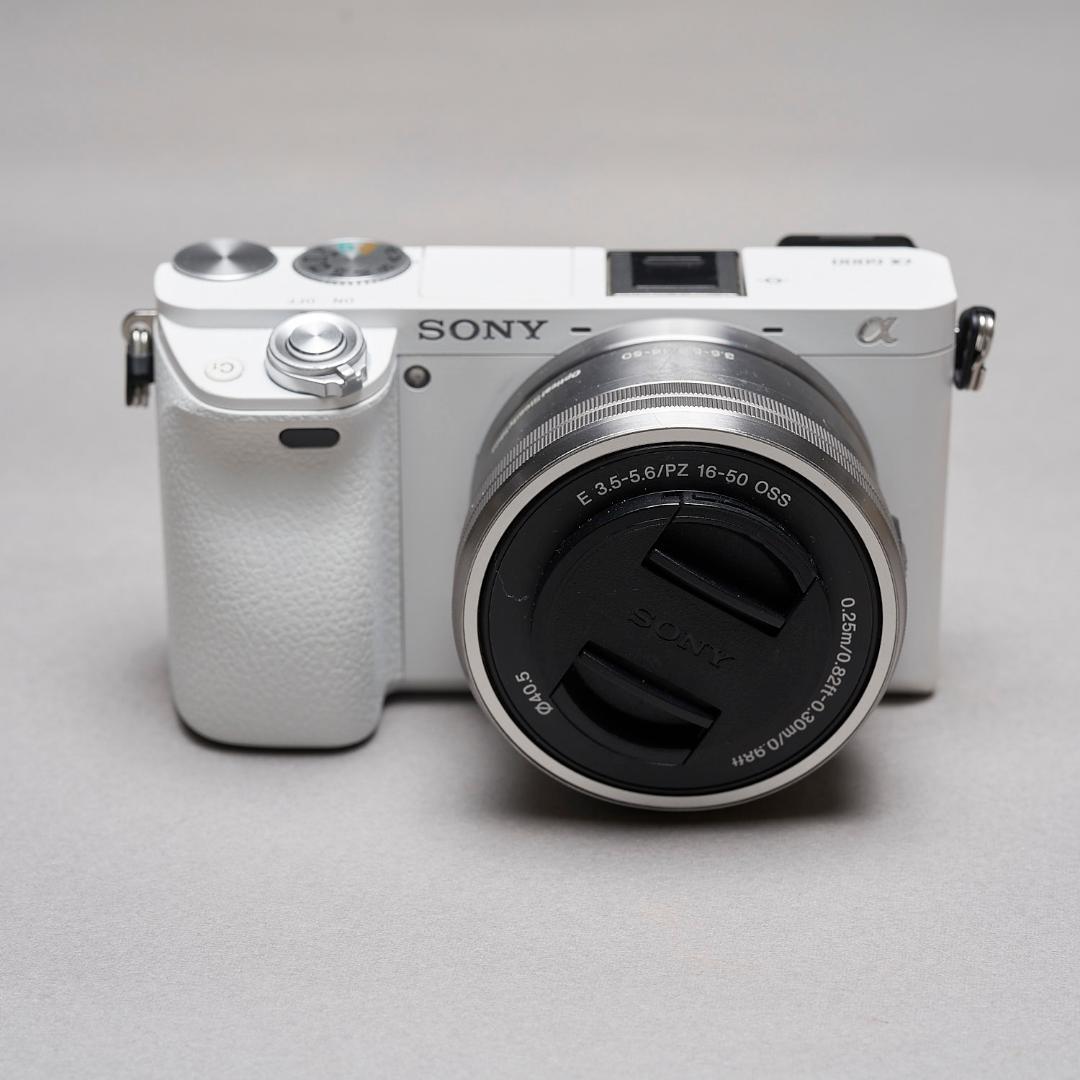 SONY α6000 E PZ 16-50mm OSS ILCE-6000