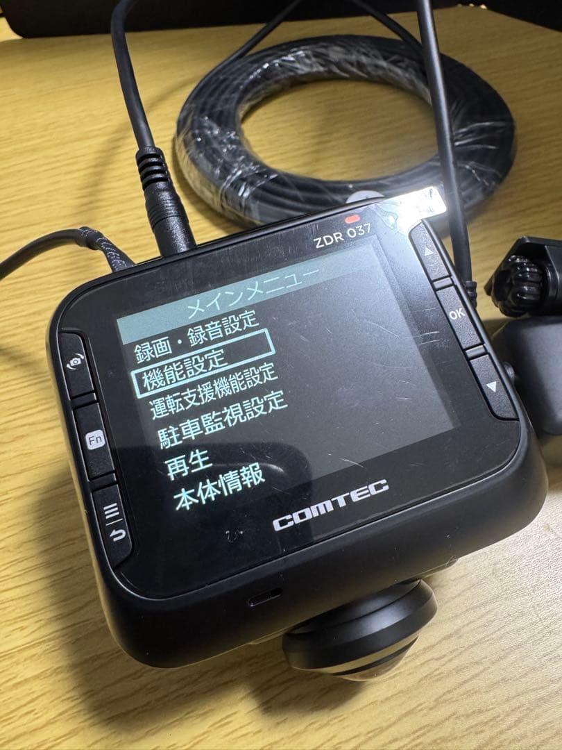 ZDR037 コムテックドライブレコーダー　360度カメラ前後カメラ