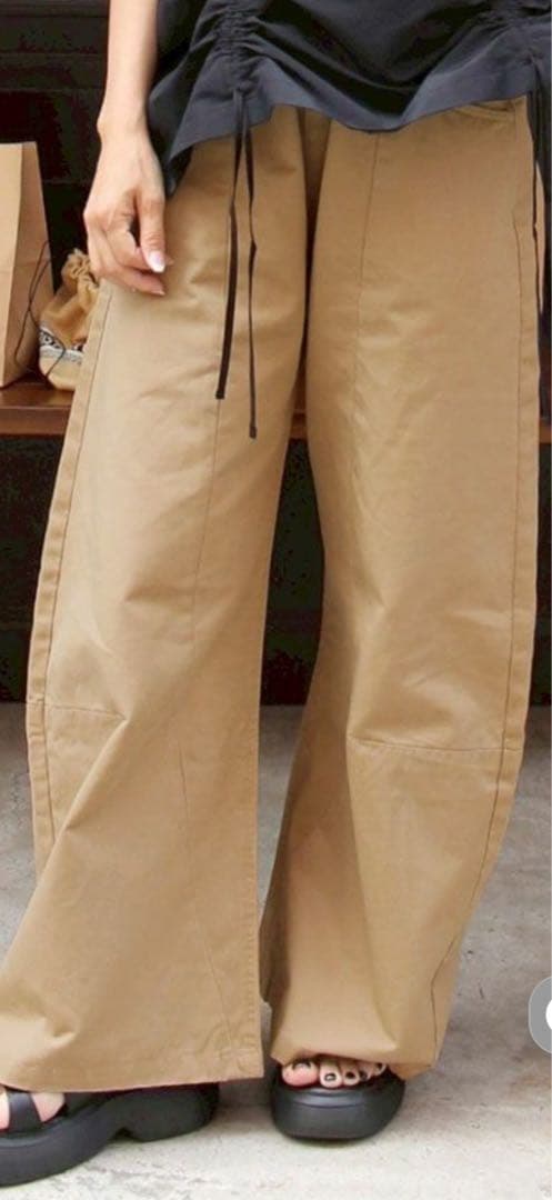 ⭐︎新品未使用⭐︎donoban 完売商品　ハイウエストカーブチノ