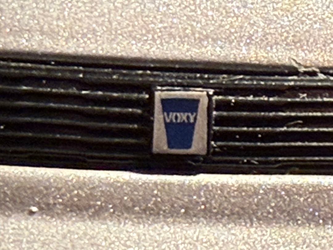 「希少」ヴォクシー60系カラーサンプル