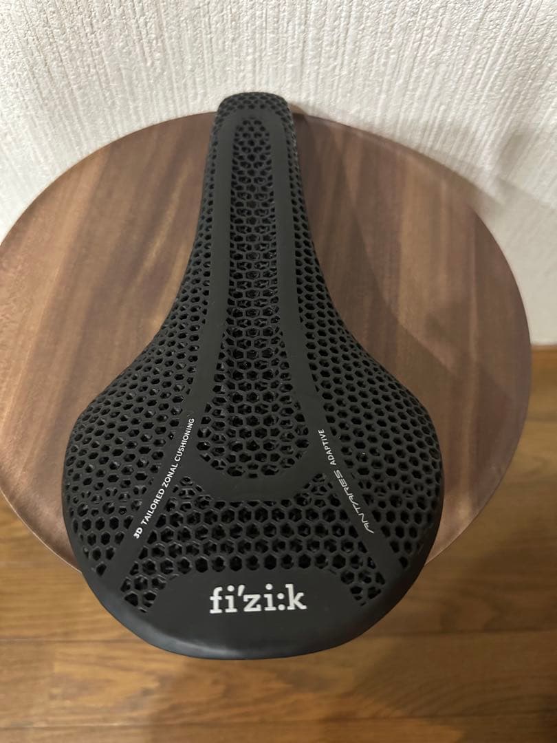 パーツ Fi'zi:k VENTO ANTARES R3 ADAPTIVE 140mm