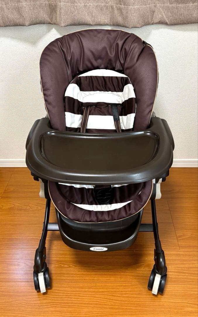 コンビ　ネムリラ　4キャス　AT 電動　オートスイング　ハイローチェア