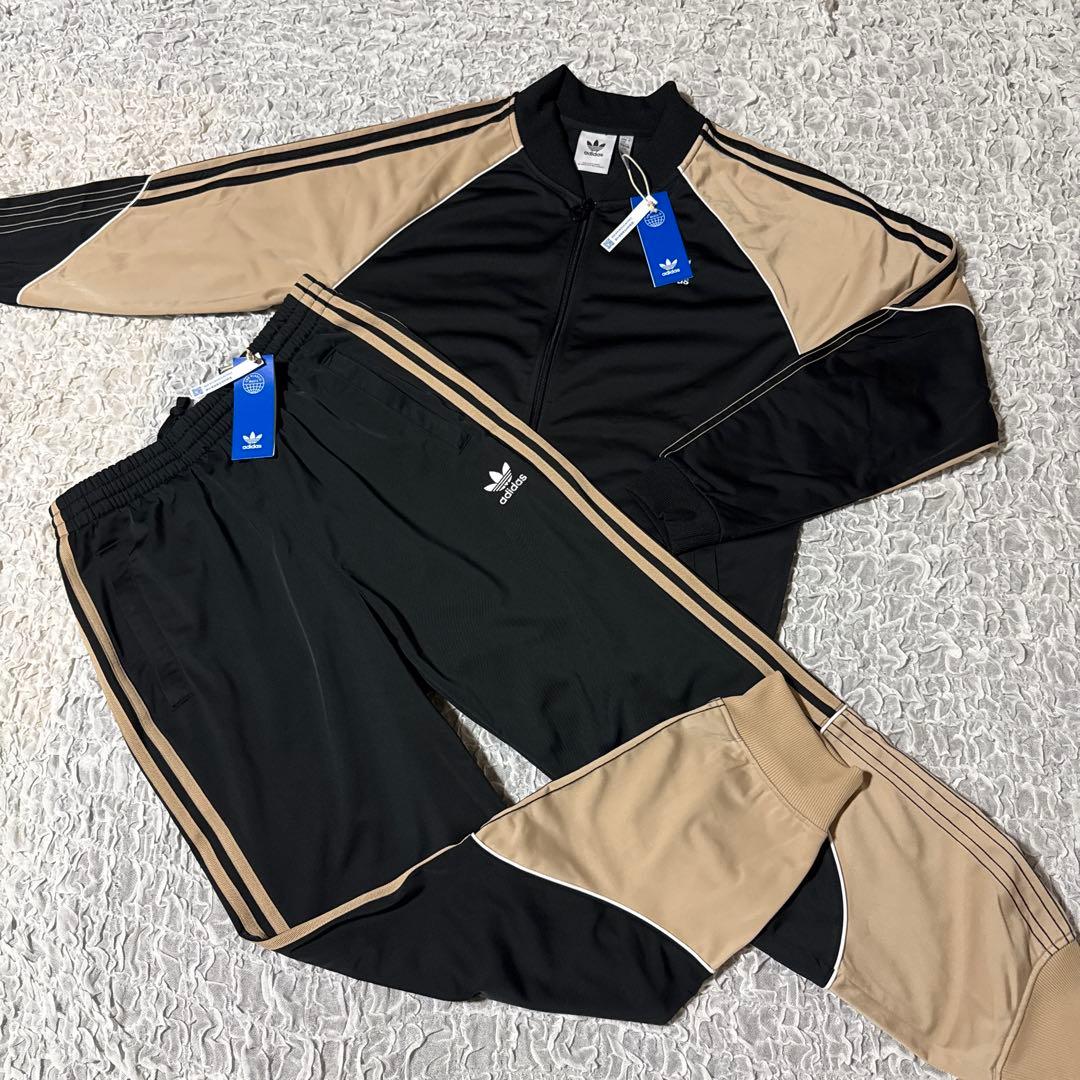 新品 L adidasアディダス刺繍トラックジャケットセットアップ