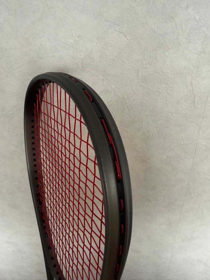 (未使用に近い)新色YONEX VOLTRAGE 8V テニスラケット