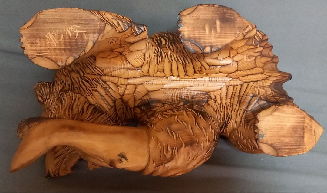 熊一刀彫　民芸品　アイヌ木彫り