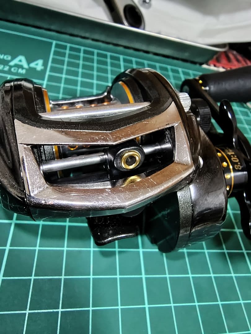 アブガルシア　レボ　ビッグシューターコンパクトL　スプールがパワークランク仕様