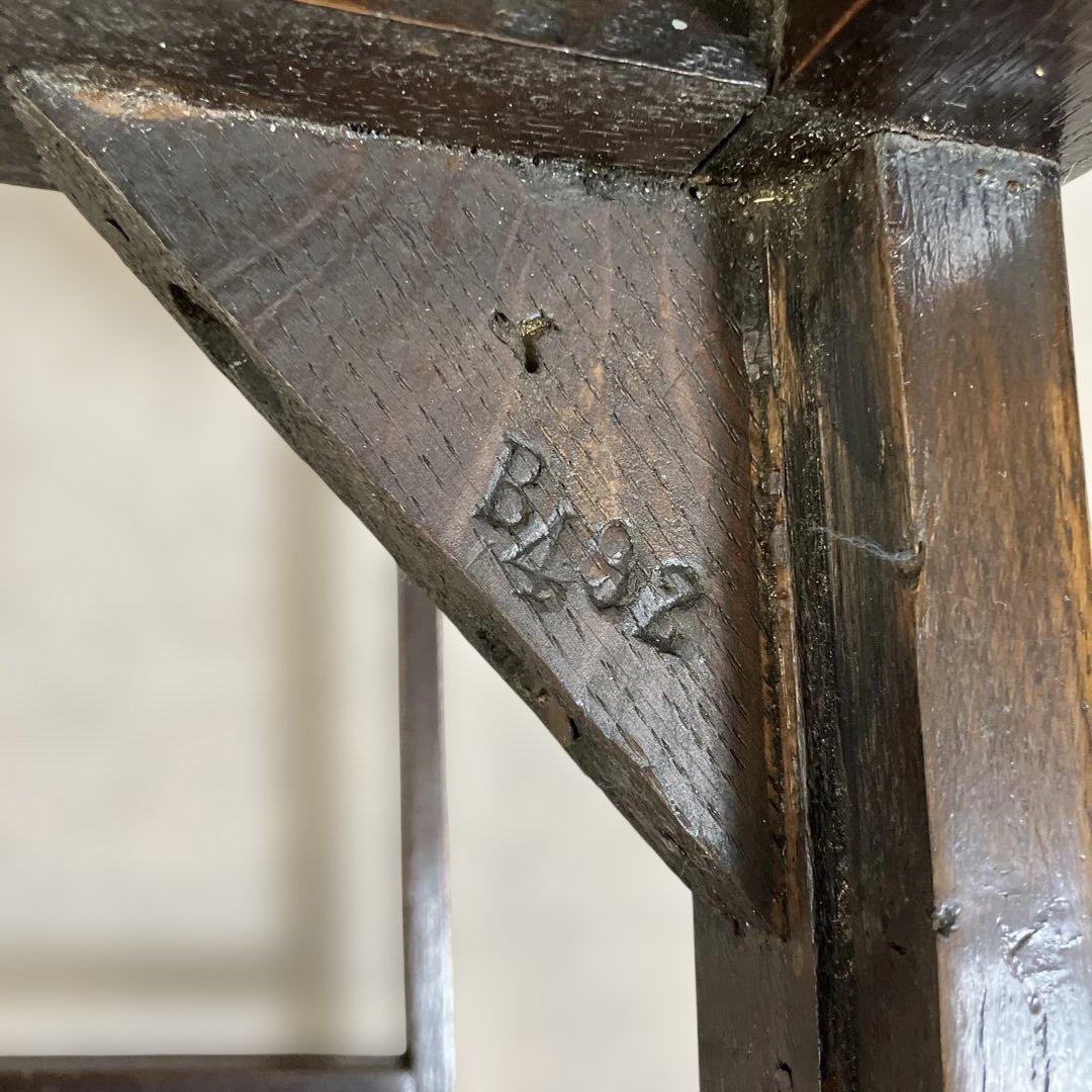 英国　アンティーク　木製椅子 ツイストレッグ　ダイヤモンドパターン ピンク