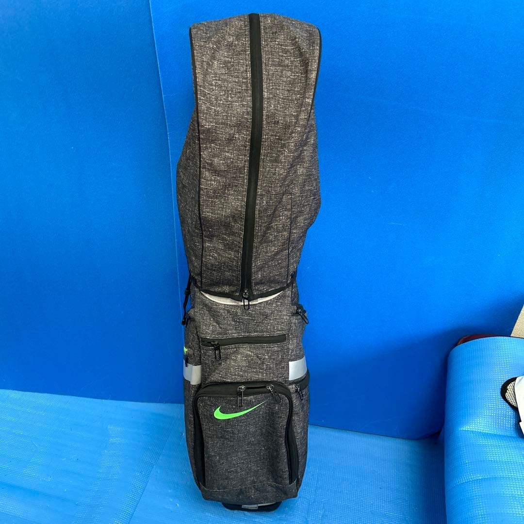 NIKEキャディーバッグ軽量タイプ・値下げ中