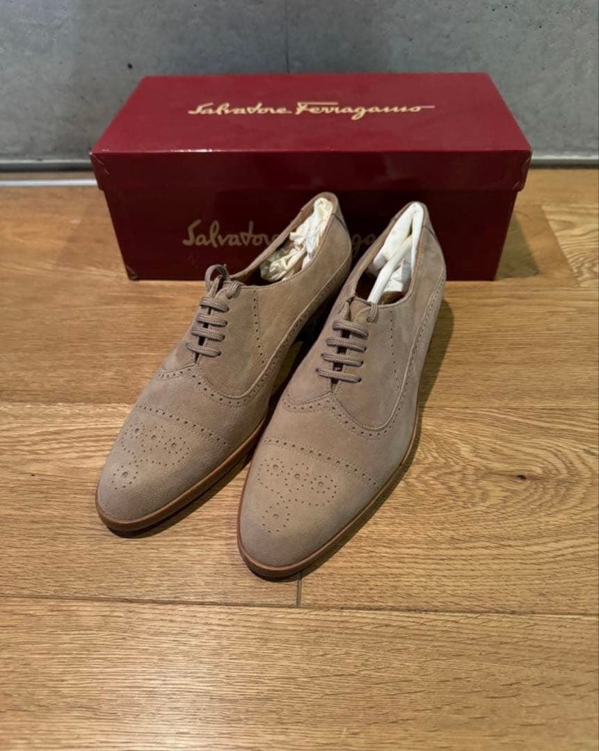 どっと★Salvatore Ferragamo 靴23.5〜24cm未使用