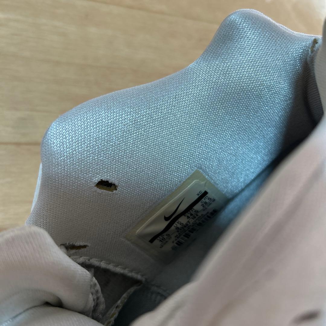 NIKE☆カイリー4