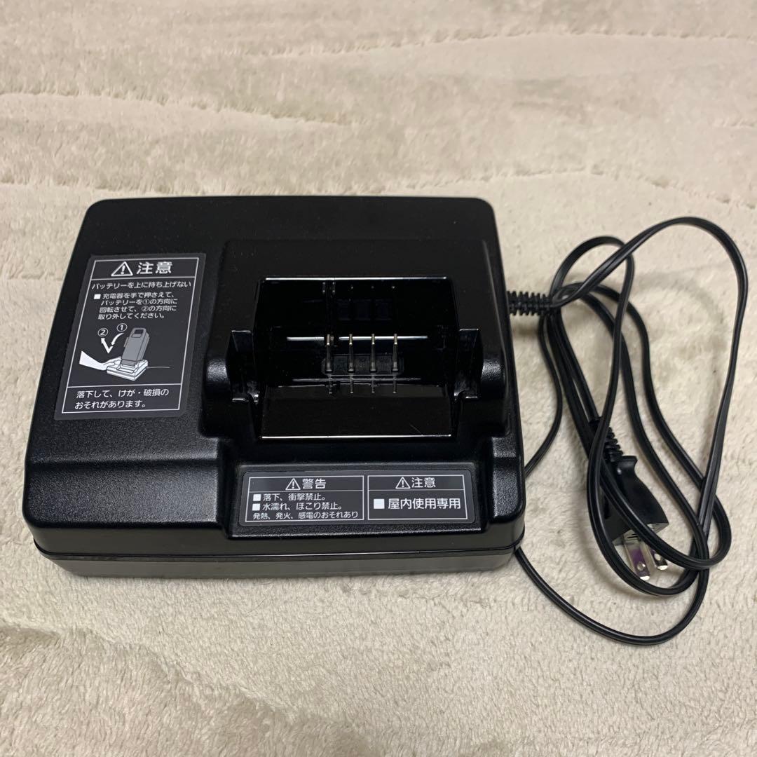 Panasonic電動自転車　バッテリー充電器　品番NKJ069Z1