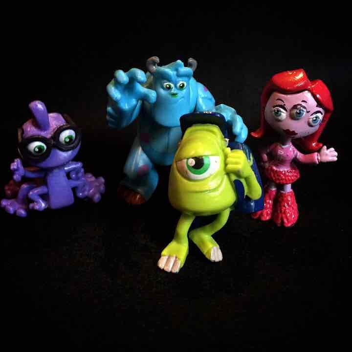 モンスターズインク・ユニバーシティ フィギュア4体セット【新品・送料無料】
