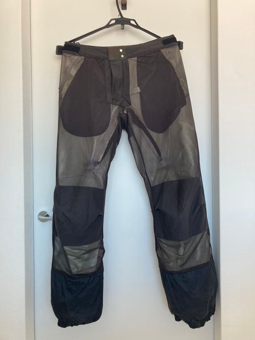 Burton AK上下セットMサイズ