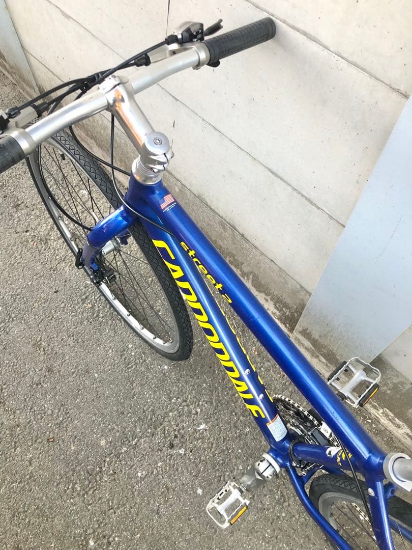 【カスタム極美品】キャノンデール　ストリート2 27速　クロスバイク　CT380