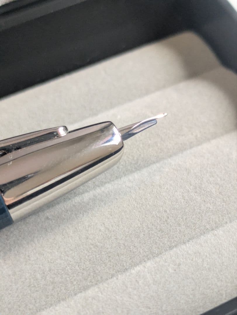 パイロット キャップレスデシモ 北野坂ナイトブルー 万年筆　EF