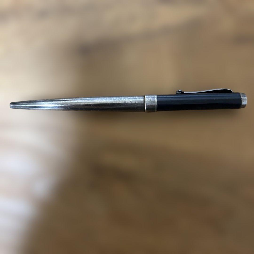 モンテグラッパ　スターリングシルバー925のボールペン