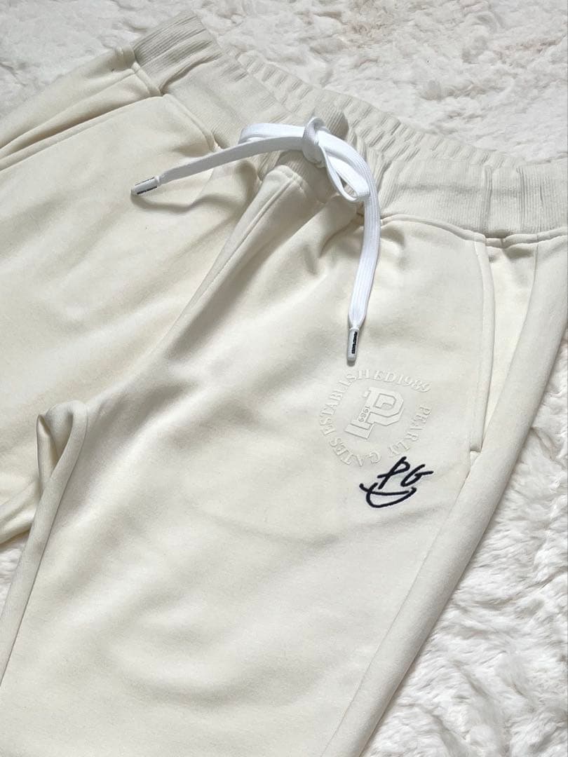 PEARLY GATESC/Peダンボールセットアップ