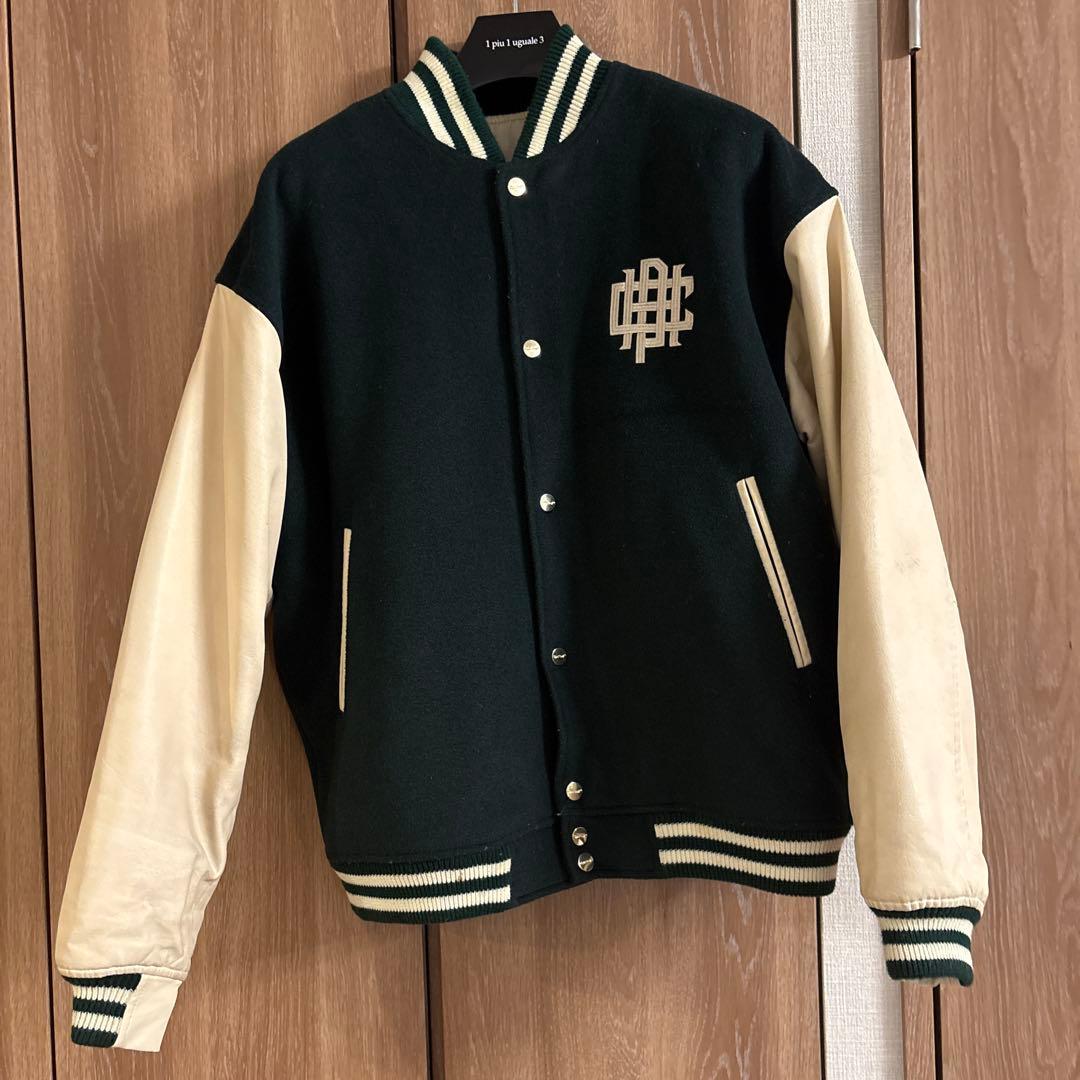 スタジャン ブラック・ベージュ刺繍ロゴ