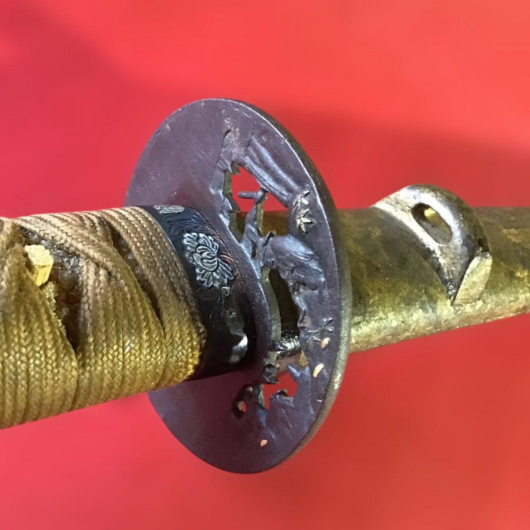 脇差一作拵　目貫飛龍　金被切刃　安親在銘鍔　金泥塗鞘　繋ぎは木製