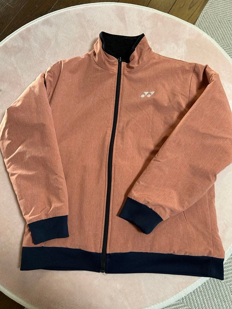YONEX ボアリバーシブルジャケット　オレンジブラウン