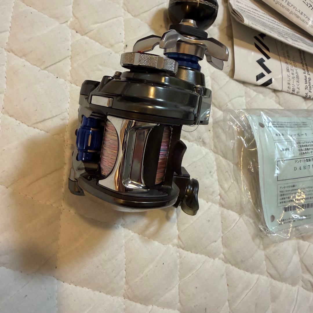 美品　電動リール シーボーグ200J-SJ 1.5号300m付 右　ゴメクサス