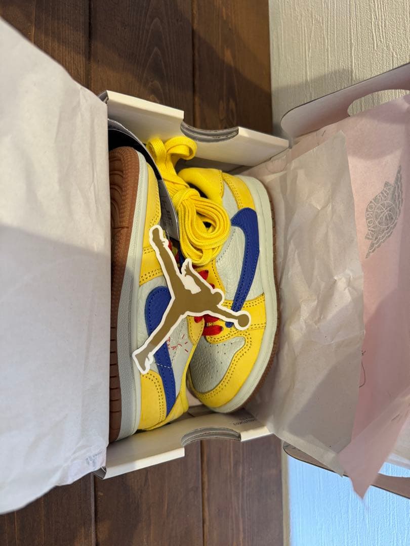 ナイキ　トラヴィススコット　ベビー　15㎝