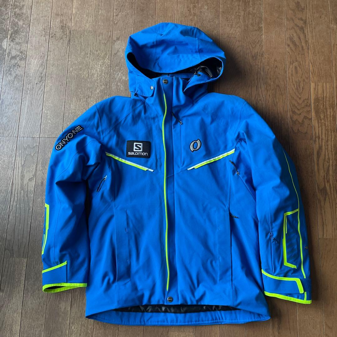 オンヨネ スキーウェア サロモンワッペン付き L