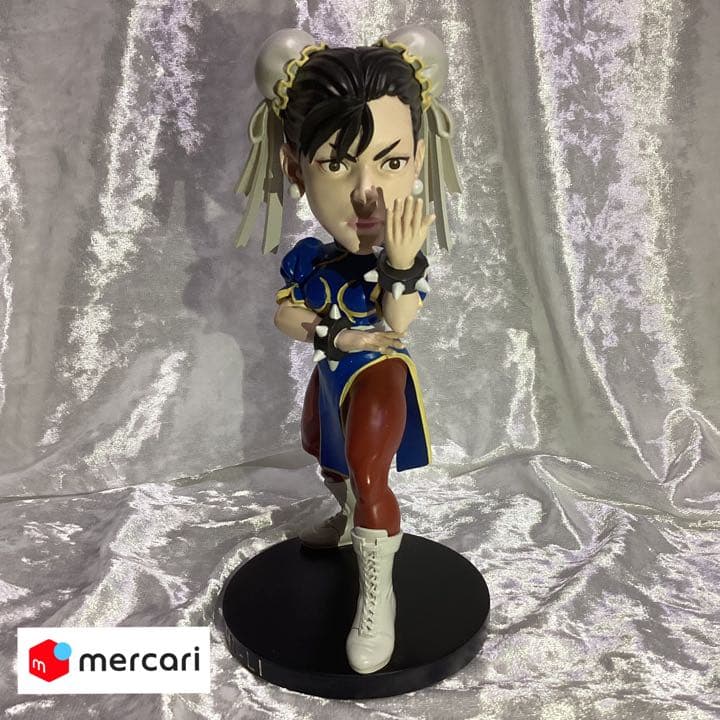 【お年玉価格】☆ 春麗　チュンリー青 ボビングヘッド　ヘッドノッカー