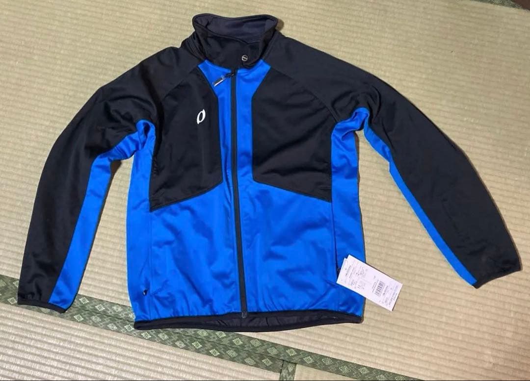 新品 オンヨネ　ミッドウェアジャケット　サイズ O